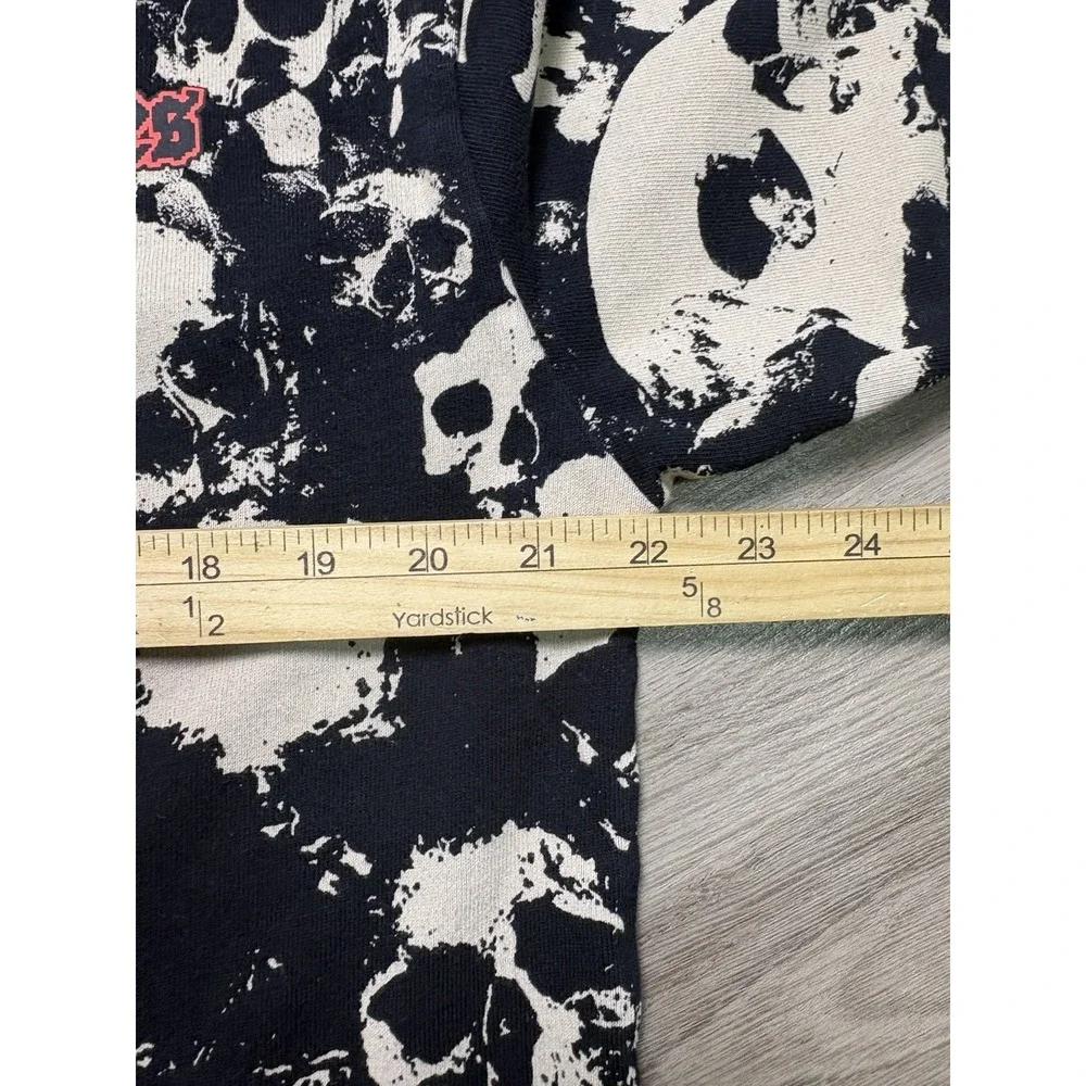 PLEASURES Despair Skull Graphic Print Crewneck Shirt Mens L Pullover Black Punk - Picture 8 of 11